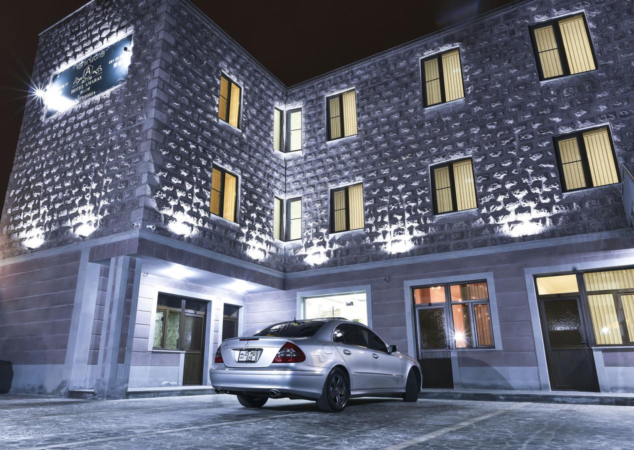 Hotel Amaras Erevan Exterior foto